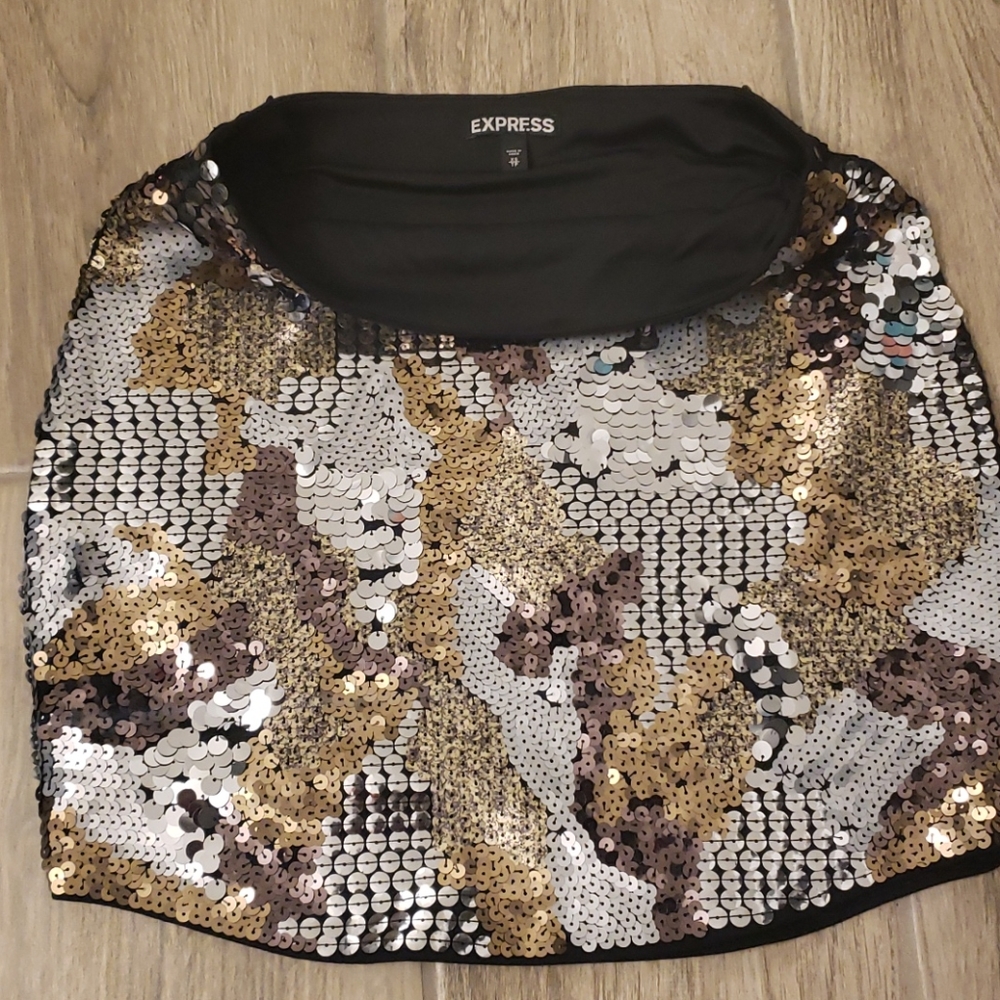 Gold & Silver Mini Skirt - Picture 7 of 8